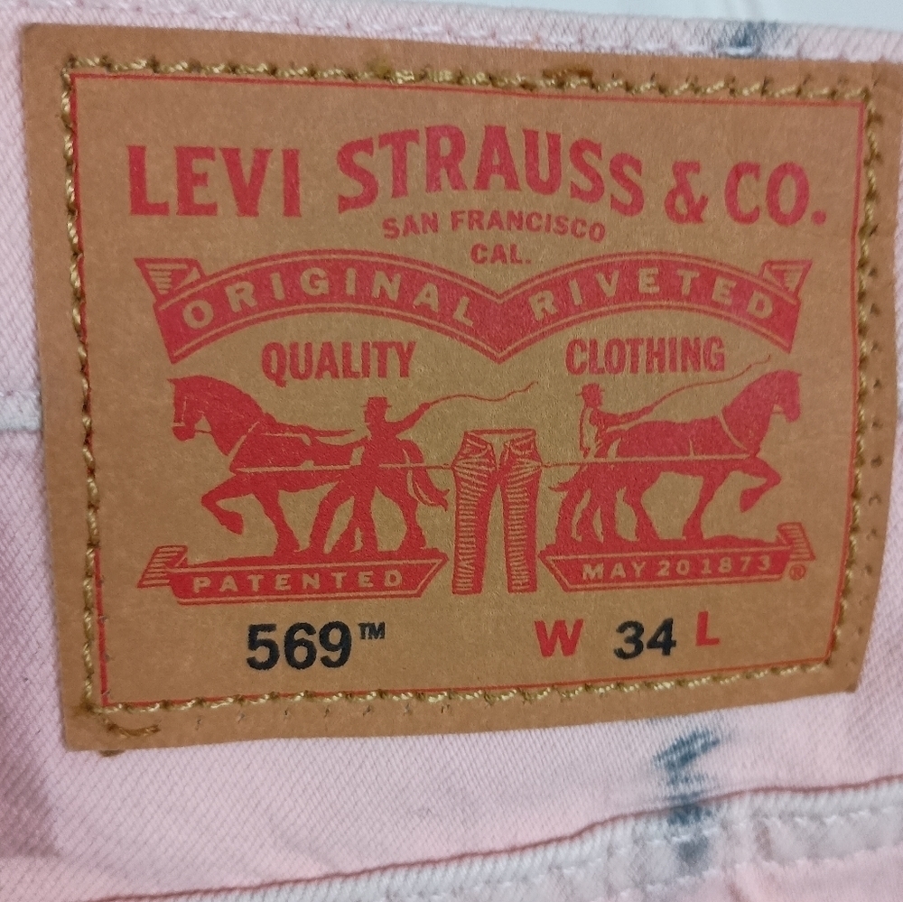 NWT Levi's 569 Loose Straight Jean Shorts - Picture 6 of 10